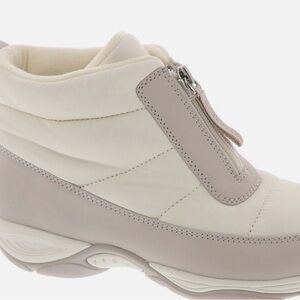 Esprit Cream and Gray High-Top Sneakers